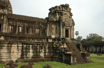 Old temple building against sky