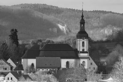 Monochrome panoramic view of a church and other buildings in upper franconia