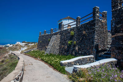 Walking trail number 9 between the cities of fira and oia in the santorini island