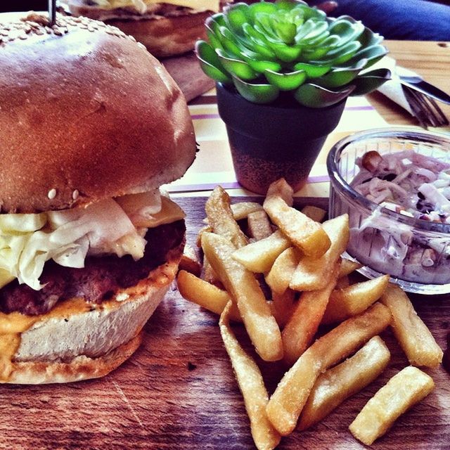 food and drink, food, freshness, ready-to-eat, table, indoors, still life, healthy eating, plate, serving size, indulgence, meat, close-up, bread, meal, french fries, sandwich, slice, vegetable