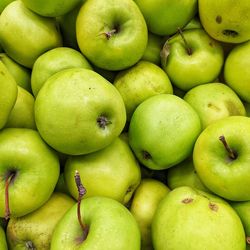 Full frame shot of apples