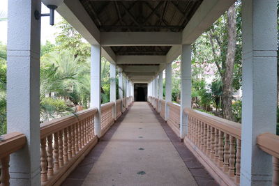 Corridor of bridge