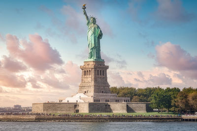 Statue of liberty against sky