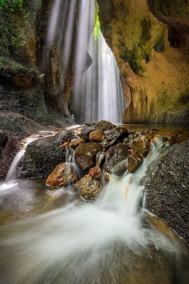 VIEW OF WATERFALL