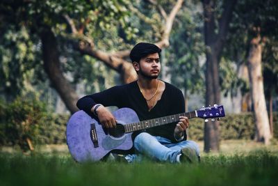 Man playing guitar