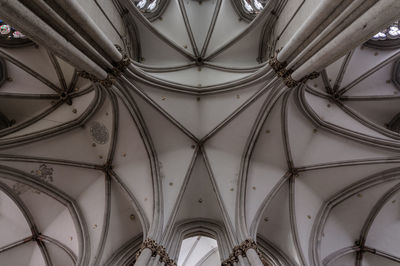 Low angle view of ceiling