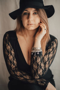 Portrait of beautiful young woman