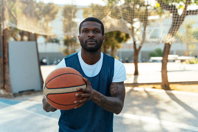 Man playing basketball