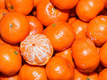 Full frame shot of oranges in market