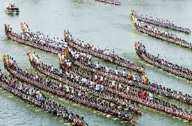 HIGH ANGLE VIEW OF PEOPLE IN BOAT