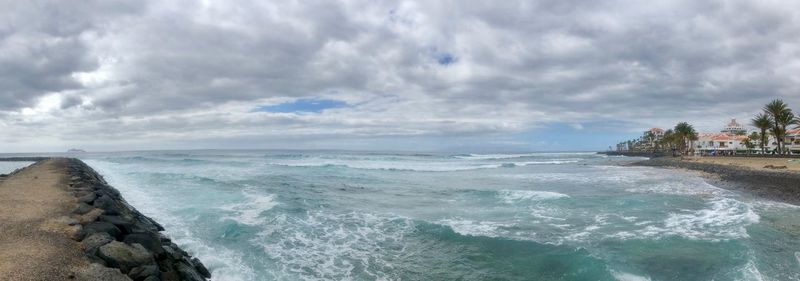 Panoramic view of sea against sky