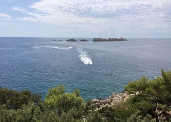 Scenic view of sea against sky