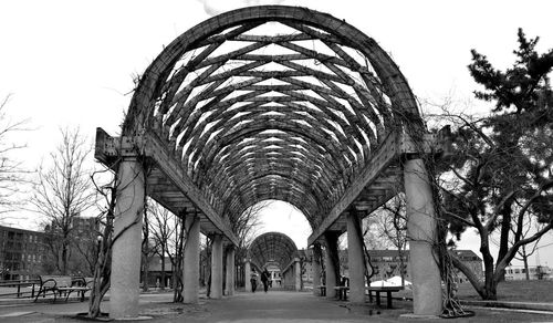 Low angle view of archway against clear sky