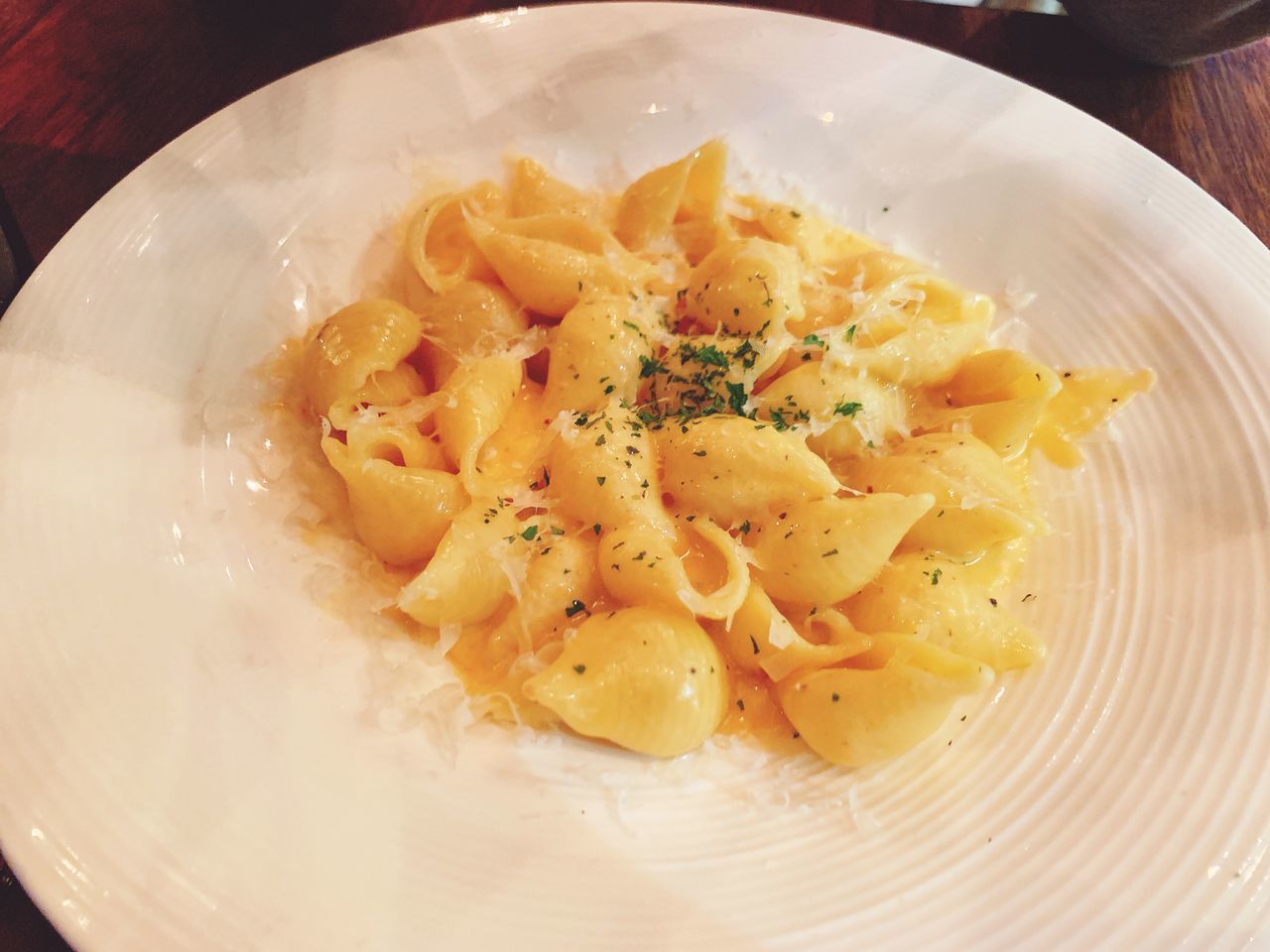 HIGH ANGLE VIEW OF PASTA ON PLATE