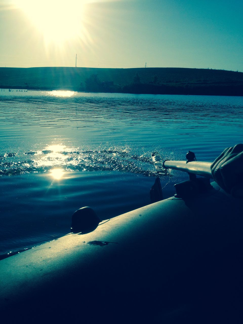 water, sea, blue, sun, sunlight, sunbeam, lens flare, swimming pool, sunny, tranquil scene, tranquility, nature, beauty in nature, reflection, scenics, sky, horizon over water, clear sky, beach, idyllic