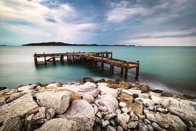 Scenic view of sea against sky