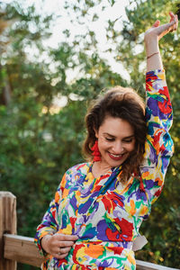 Portrait of smiling young woman