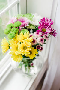 Close-up of flowers on table
