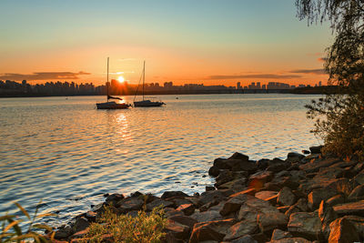 A view of sun rise at river han in seoul