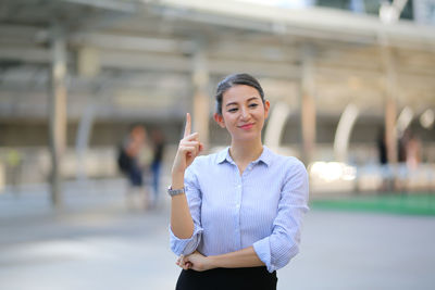 Portrait of a smiling young woman