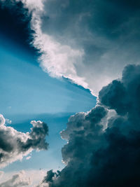 Low angle view of cloudscape against sky