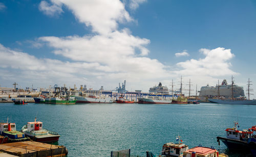 February 04 2022-las palmas, gran canaria, spain .view on the port of las palmas, gran canary 