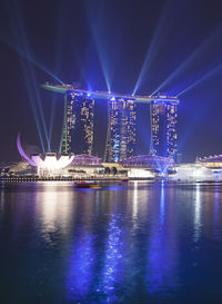 Light show marina bay in singapore