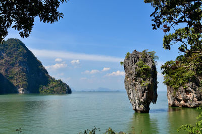 Scenic view of james bond island