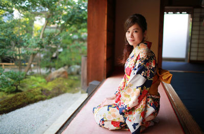 Portrait of mid adult woman wearing traditional clothing
