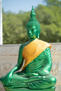 Buddha statue