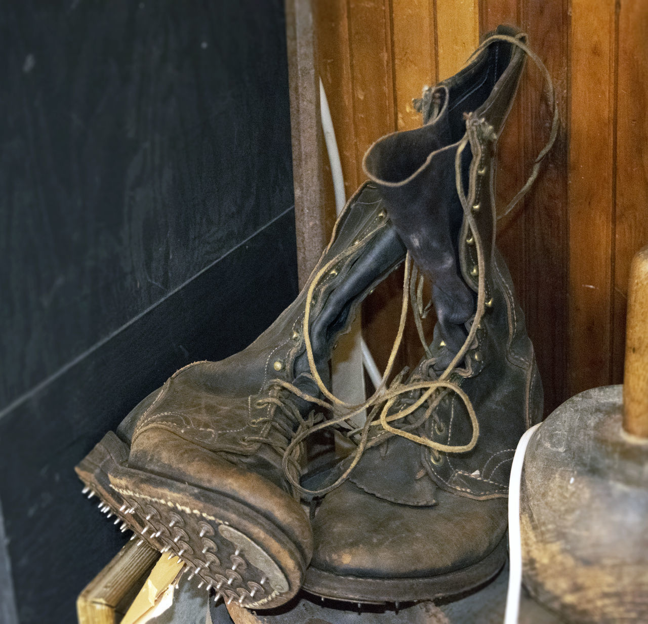 CLOSE-UP OF SHOES ON FLOOR