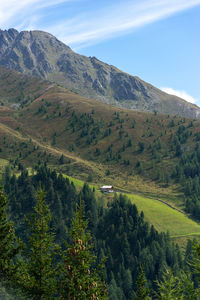 Malga in gsieser tal/val casies-welsberg/monguelfo-taisten/tesido - südtirol - south tyrol - italy