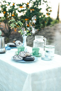 Flower vase on table