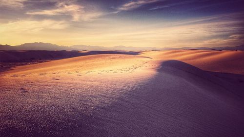 Scenic view of white sands national monument against sky