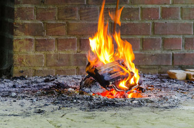 Fire in the wall