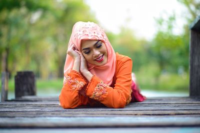 Portrait of a smiling young woman