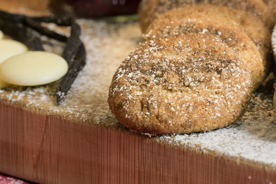 Close-up of fresh cookies on cutting board