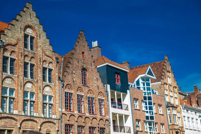  houses representative of the traditional arquitecture of the historical bruges town