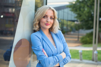 Portrait of a beautiful young woman