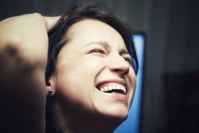 Portrait of a smiling young woman