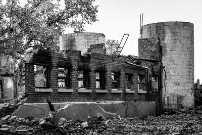 Abandoned building against sky