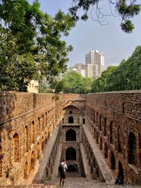 Agrasen ki baoli or ugrasen ki baoli is an ancient stepwell right in the heart of metropolitan delhi 