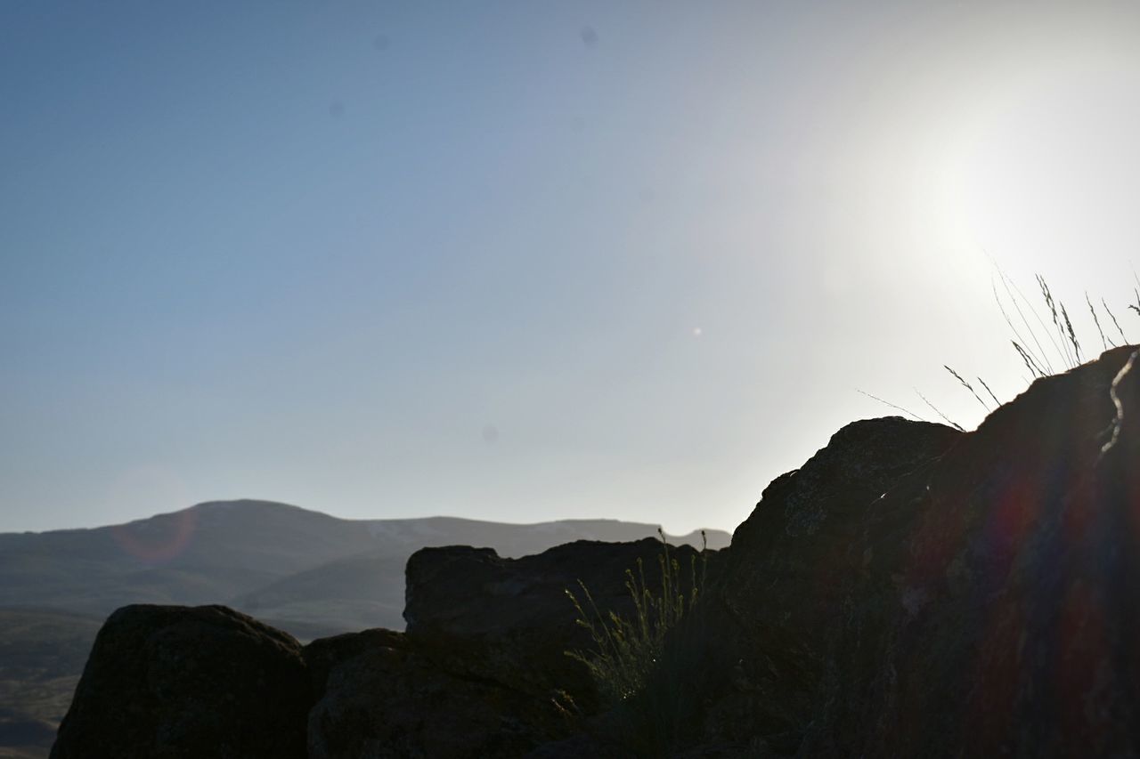 mountain, nature, beauty in nature, rock - object, no people, tranquility, outdoors, scenics, sky, day, clear sky