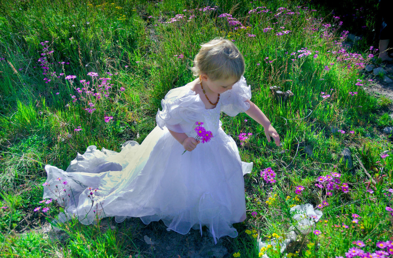 Child with flowers