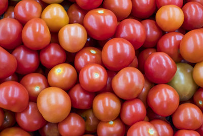 Full frame shot of tomatoes in market