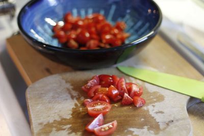 Close-up of chopped tomatoes on cutting board