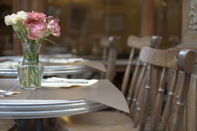 Close-up of flower in plate on table