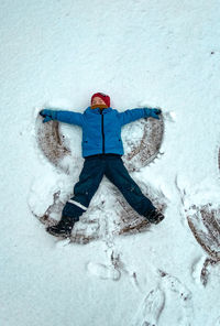 Angel on snow