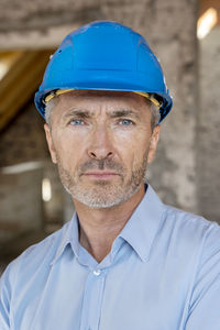 Portrait of man wearing hat