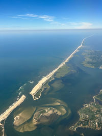 Island stretches across the atlantic ocean